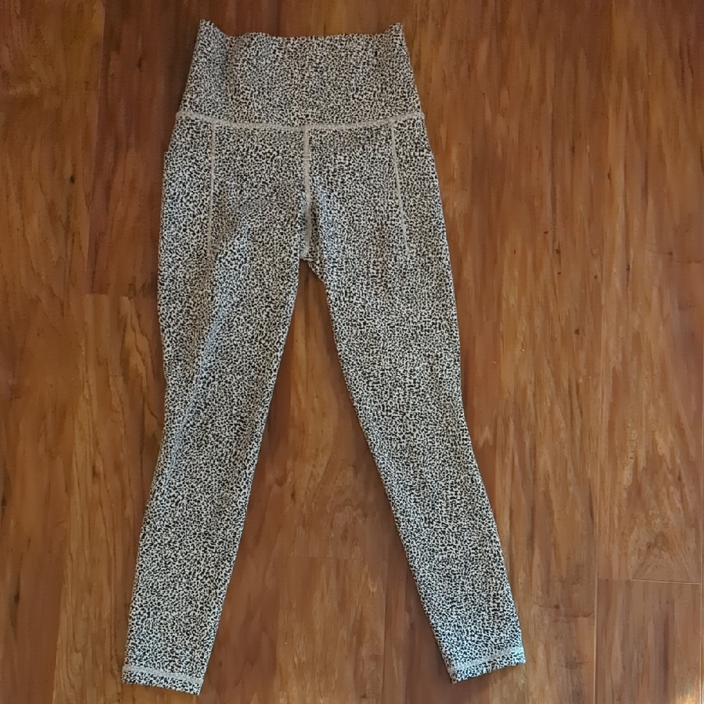 Athleta Black and White Kids Leggings